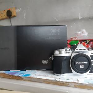 olympus EM10 IIIS body