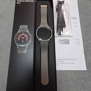 Samsung Watch 5 Pro 45mm 行貨 銀灰色