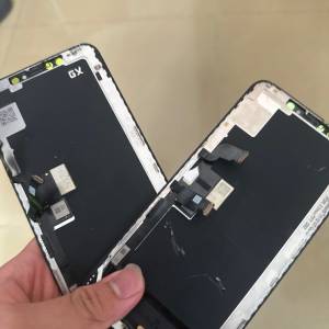 iphone xsmax ／11pomax國產屏幕兩個，正常使用