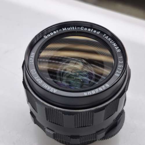 SUPER-MULTI-COATED TAKUMAR 28MM F3.5 M42 MOUNT
