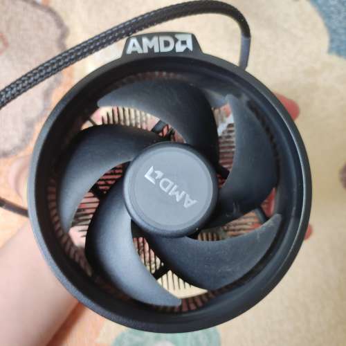 AMD Ryzen5 3500X連散熱風扇