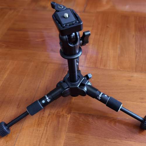 Velbon Ultra MAX i mini 迷你腳架（交易完成）