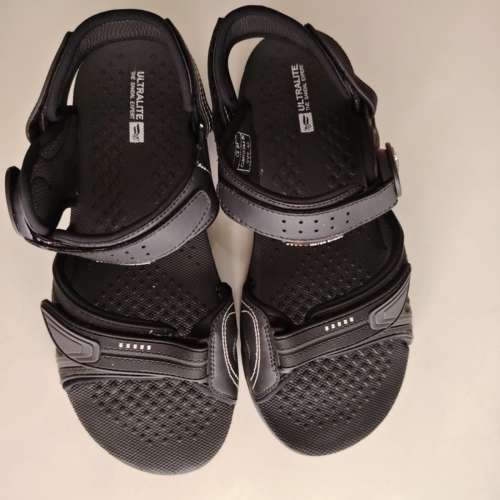 40號 G.P涼鞋．阿亮代言超羽量無重力涼拖鞋．磁吸釦 香港大學站交收