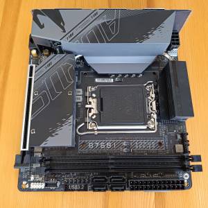 (新淨) Gigabyte B760i PRO DDR4 ITX底板