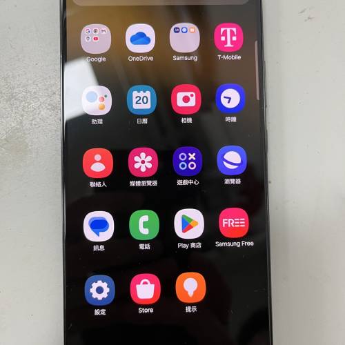 Samsung S22 plus  128gb （S906U) 有小點 （dot) 有中文