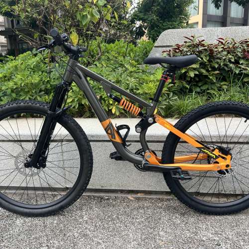 2025 新款 JAVA ANDA 9速 軟尾鋁合金山地車 送水架前後蛙燈叮叮