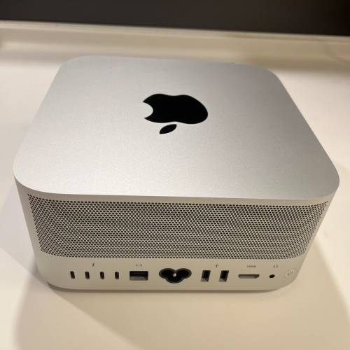 Apple Mac Studio M4 Chip Max 36GB 512 GB