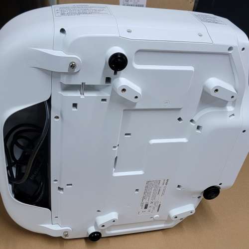 Epson 高階工程投影機 EB-G7500U 接近全新