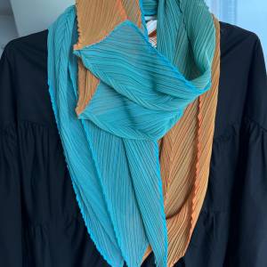 Pleats Pleated Issey Miyake scarf