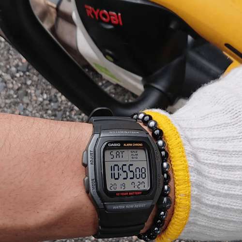 Montres Company 香港註冊公司(32年老店) 卡西歐 CASIO 十年電池壽命 黑灰色 W96 W...