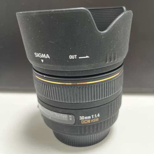 Sigma 30mn F1.4