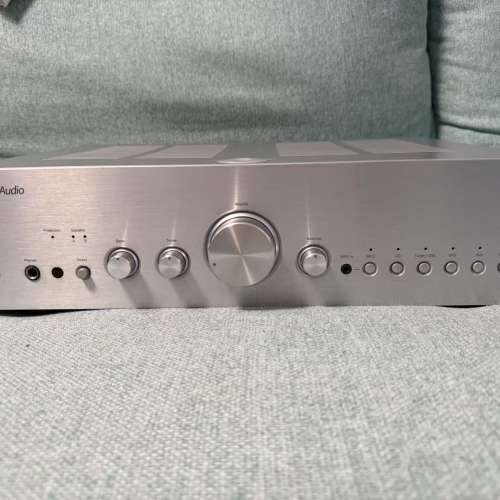 Cambridge Audio Azur 550A