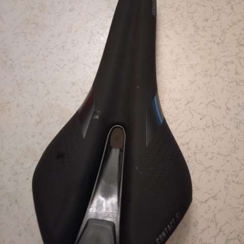 Giant contact SL saddle