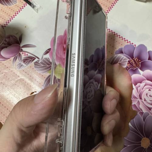 Samsung Z Fold 6 12+512GB 官店白色 連Spigen Clear case