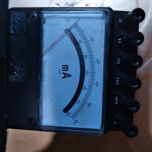 電流表