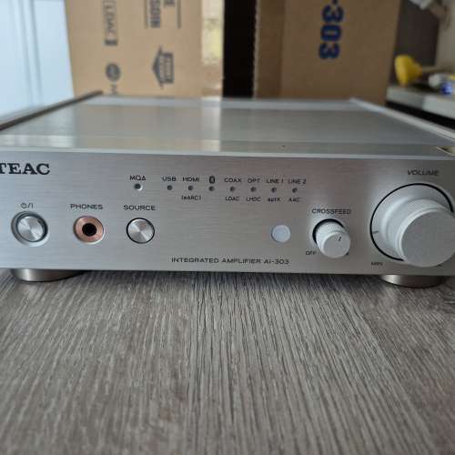 Teac AI303