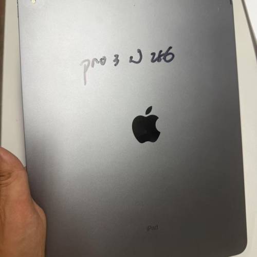 Apple iPad Pro 12.9 (gen 3)三代 256gb WiFi 大平板 有中文 battery 90%