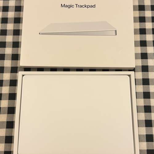 Apple Magic Trackpad 2 白色 行貨 95%新 Apple專門店買入$899 全套有盒 合完美主義者