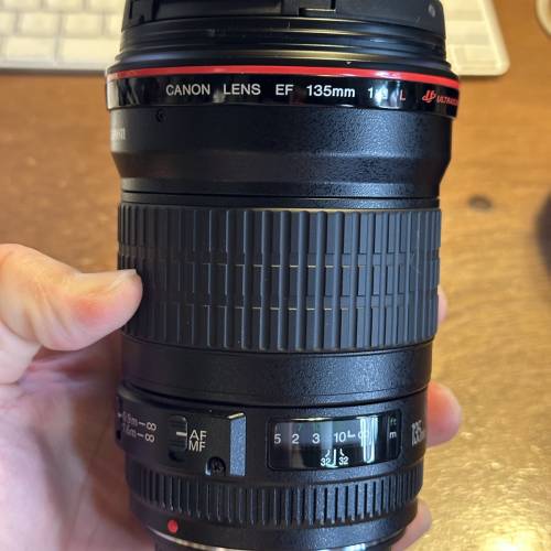 Canon EF 135 F2