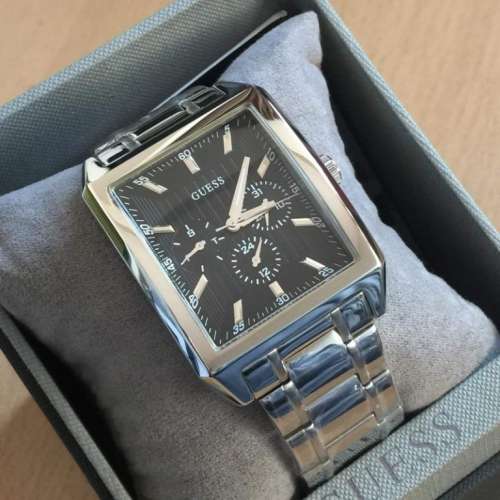 Guess Analyst Analog W0077G1 Watch