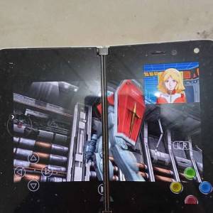 微軟雙螢幕摺疊手機(可分開工作)