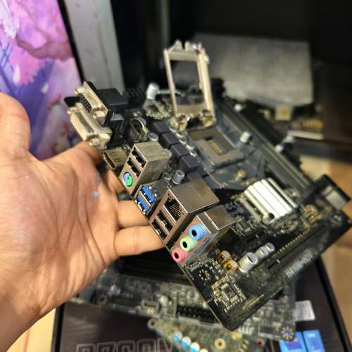 H410M和B350M壞板有興趣拿去研究