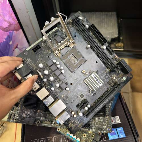 H410M和B350M壞板有興趣拿去研究