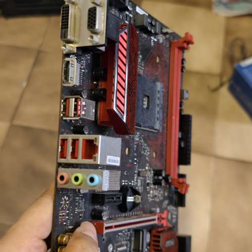 H410M和B350M壞板有興趣拿去研究