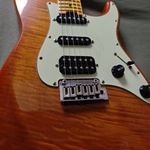 Eart NK-C3 Strat