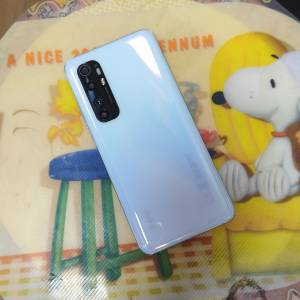 新淨小米 note 10 lite 連 全新鋼化膜/軟膠膜各一/精美全新手機套（沒有其它）