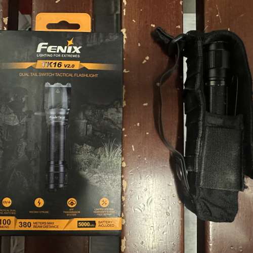 Fenix TK16 V2.0 戰術手電筒 電筒 flashlight