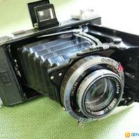 Zeiss Super ikonta 6x9大光圈風琴中幅機皇 $3500極新 半身古典真皮套