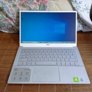 Dell Inspiron 13 7000 P114G