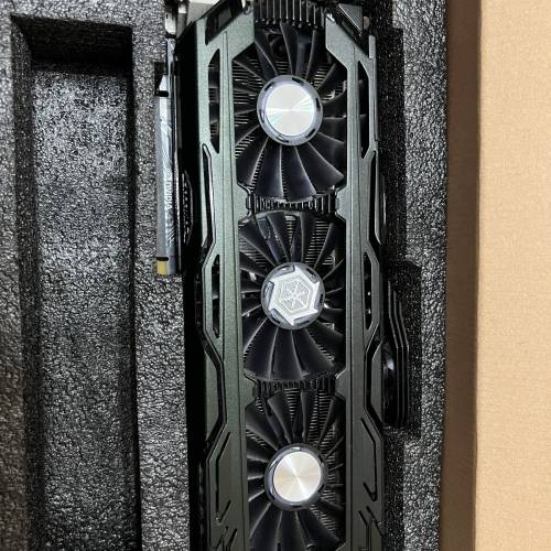 ICHILL 1070TI-8G有原包裝盒