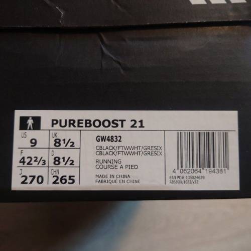 Adidas Pureboost 21 US9 UK8.5 EU42.5