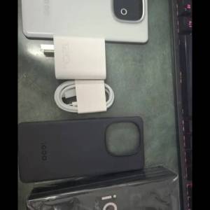 Iqoo Z10 Turbo pro (白）