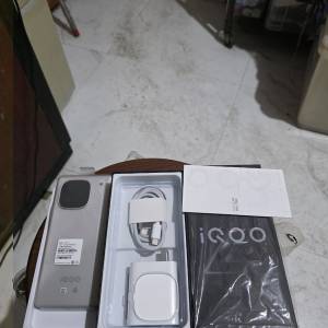 VIVO IQOO Z9 TURBO+ 金色16+512 國行