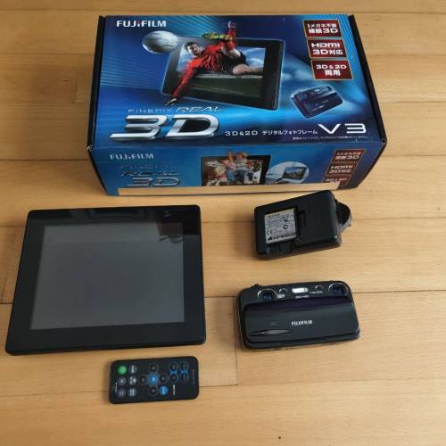 Fotocamera Digitale Fujifilm FinePix REAL 3D W3 – Modello FX-3D W3, Colore Nero, Condizioni Molto Buone