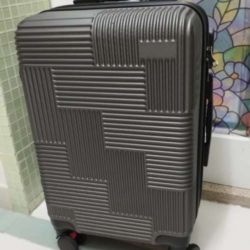 22吋時款萬向輪旅行行李箱喼18 kg trendy handcarry all direction luggage suitcase