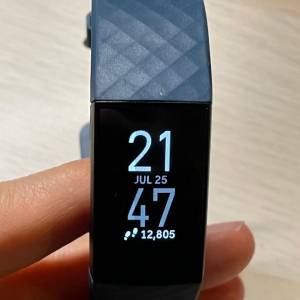 Fitbit Charge 4