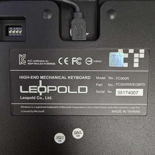 LEOPOLD 奶白軸機械鍵盤