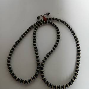 瑪瑙 一線天珠，8mm 長約32吋108粒，no.31.7.25