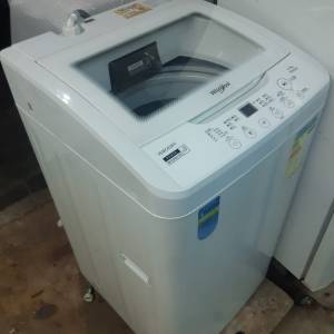 9成半新Whirlpool惠而浦珍珠白洗衣機
