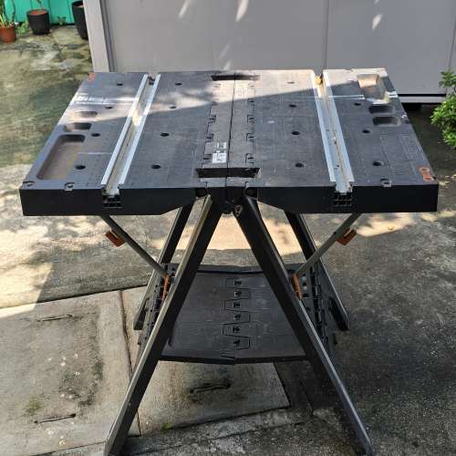 威克士Worx051工作枱兩件，1新1舊