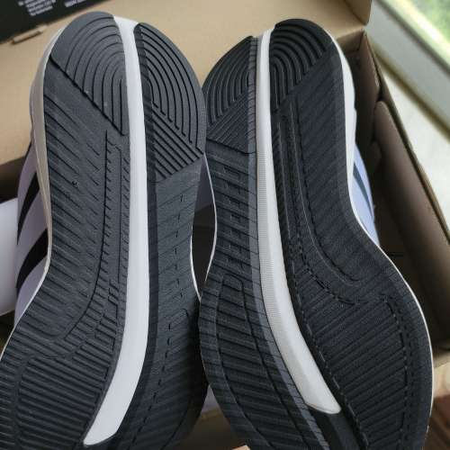 全新adidas跑鞋 波鞋