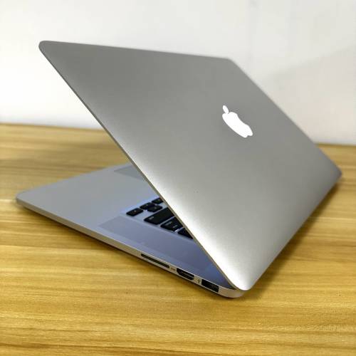 MacBook Pro 15.4 i7四核晶片 16G RAM 256G SSD 15‘’inch吋 2K螢幕mon 2013 文書...