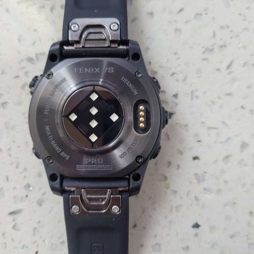 Garmin Fenix 7S pro sapphire solar