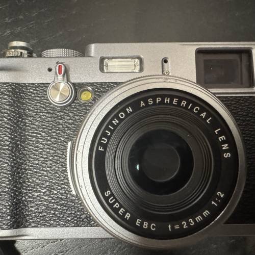 Fujifilm X100
