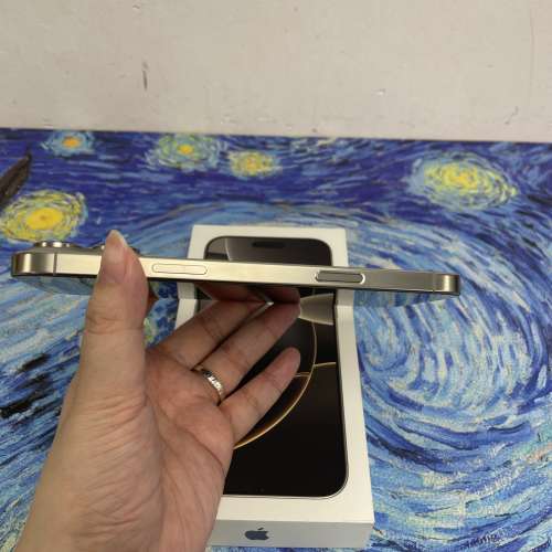 (✨電子之家，大螢幕新款蘋果機✨）Apple iPhone 16 pro max/國行版實體雙卡/超㩒...