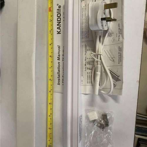 (全新) LED 燈 . 光管連支架